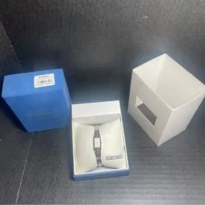 Seiko | Accessories | Bnib Ladies Seiko Bracelet Timepiece 